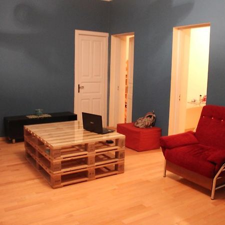 Hostel Bude Kutaisi Dış mekan fotoğraf